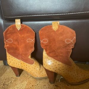 Ostrich leather vintage women’s cowboy boots